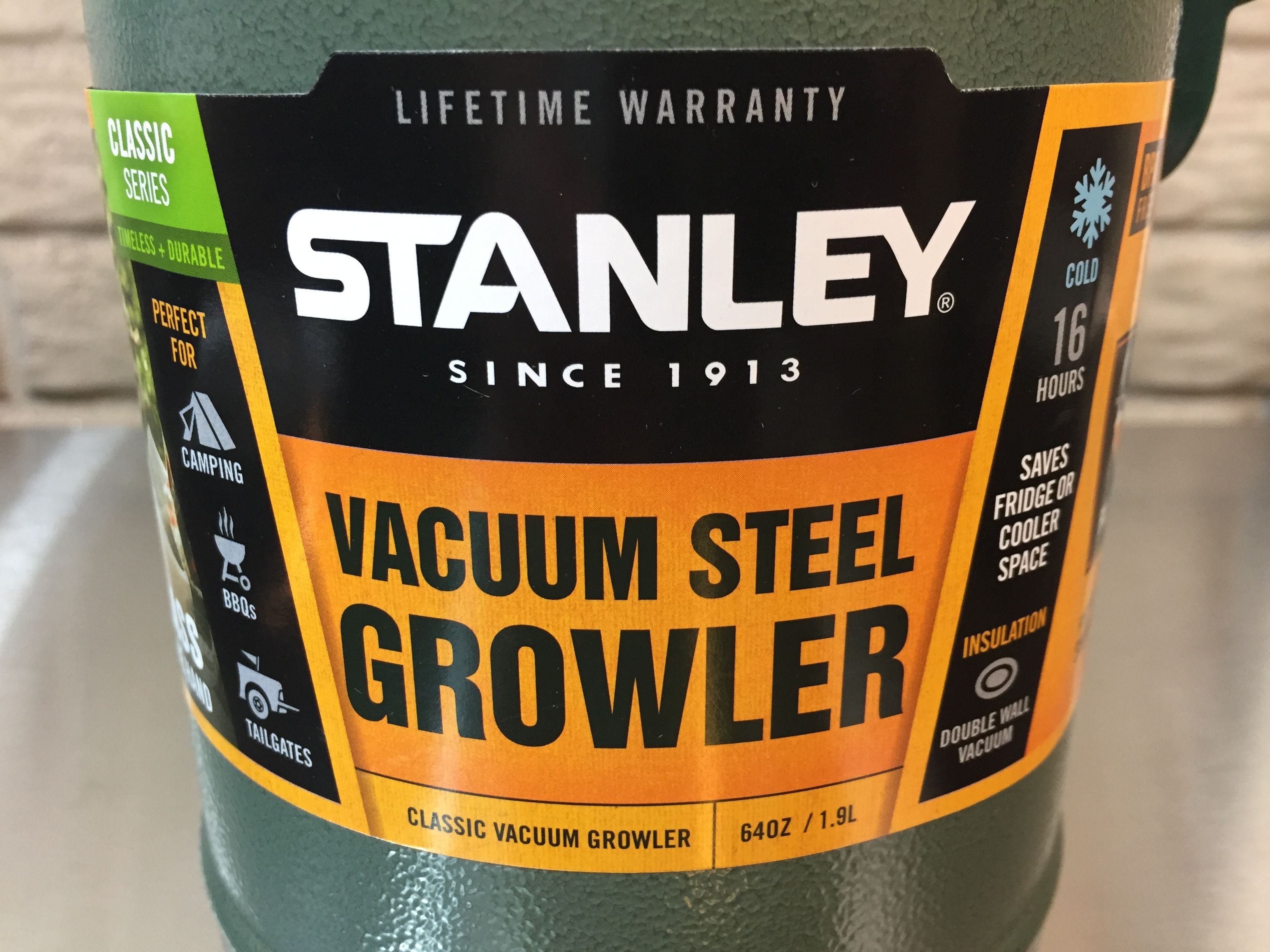 Stanley The Easy Pour Growler 64oz Stainless Steel 64 oz 10-01941