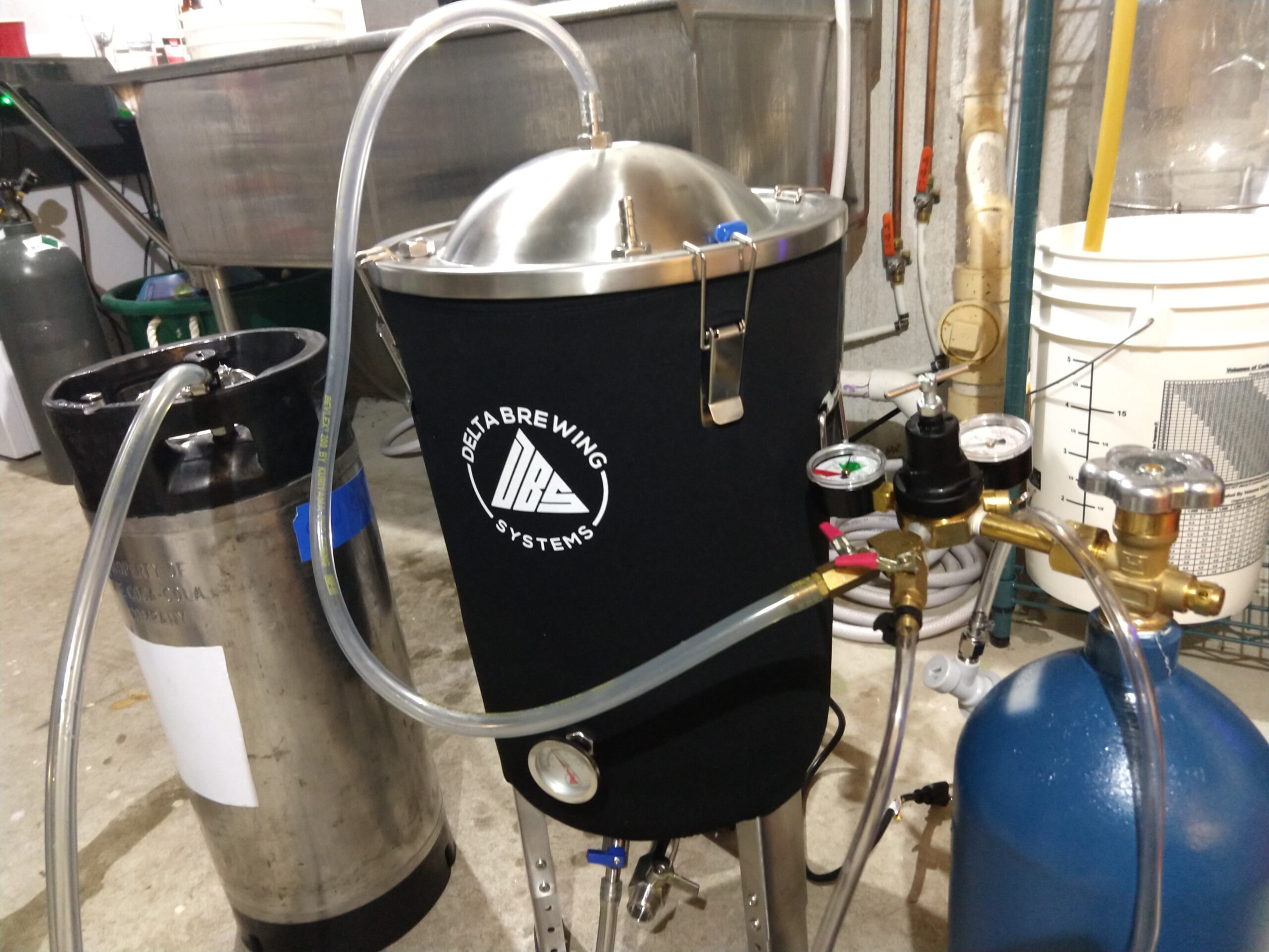 8 Best Brew Kettles for Homebrewing