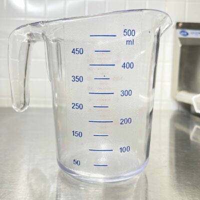 Winco PMCP-200 Measuring Cup, Polycarbonate, 2-Quart, Clear