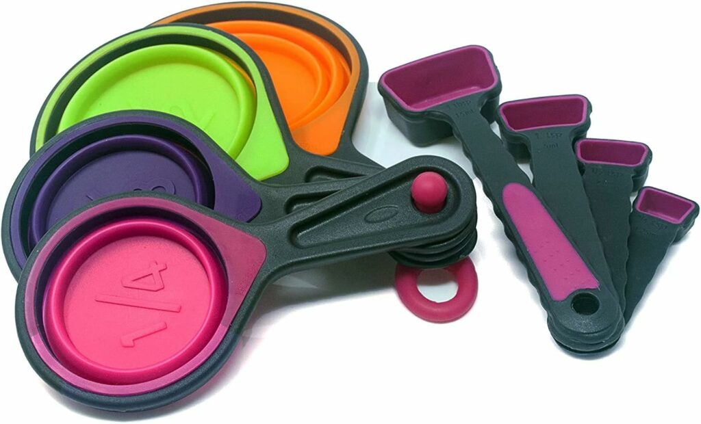 Collapsible Measuring Cups and Measuring Spoons