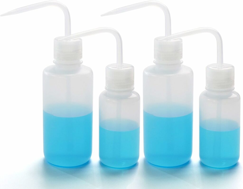ULAB Scientific Safety Wash Bottles, Narrow-Mouth 250ml&500ml 2pcs for Each Size, Plastic Squeeze Bottles, LDPE Bottle with PP Draw Tube, UWB1003